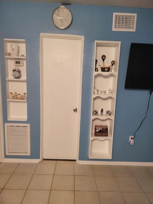 Entire Home By Siesta Key/Closed To Downtown 사라소타 외부 사진