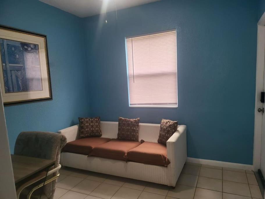 Entire Home By Siesta Key/Closed To Downtown 사라소타 외부 사진
