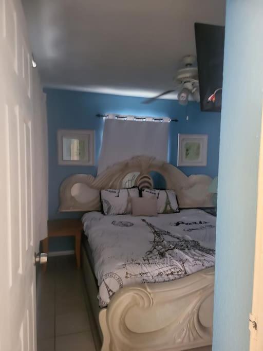 Entire Home By Siesta Key/Closed To Downtown 사라소타 외부 사진