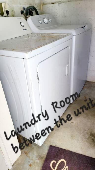 Entire Home By Siesta Key/Closed To Downtown 사라소타 외부 사진