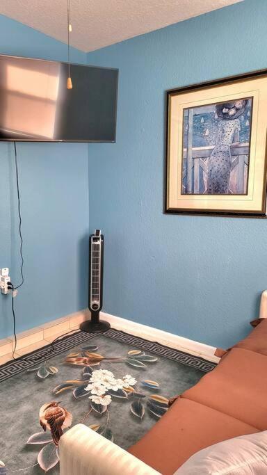 Entire Home By Siesta Key/Closed To Downtown 사라소타 외부 사진