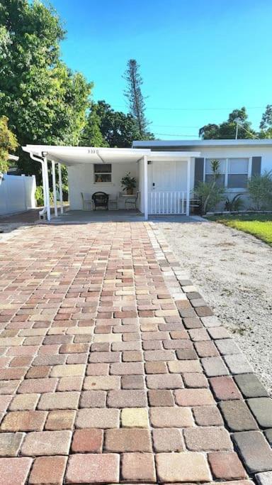 Entire Home By Siesta Key/Closed To Downtown 사라소타 외부 사진