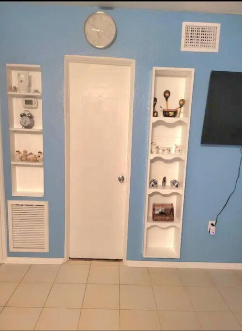 Entire Home By Siesta Key/Closed To Downtown 사라소타 외부 사진