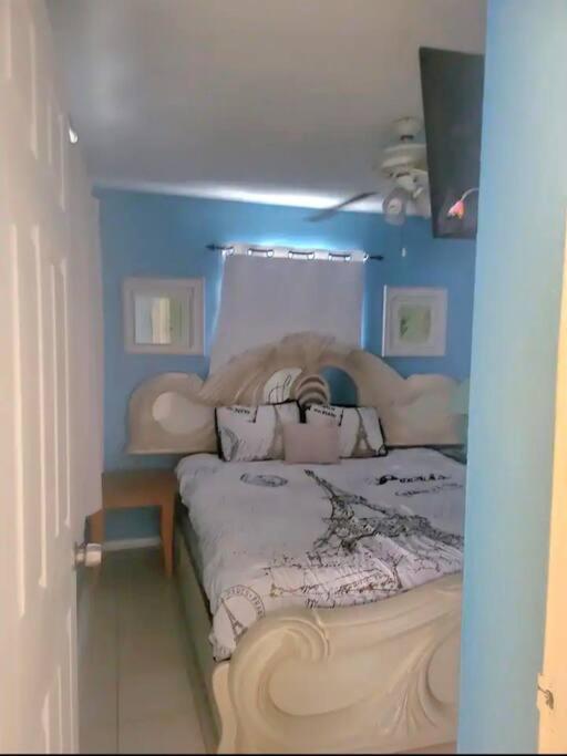 Entire Home By Siesta Key/Closed To Downtown 사라소타 외부 사진